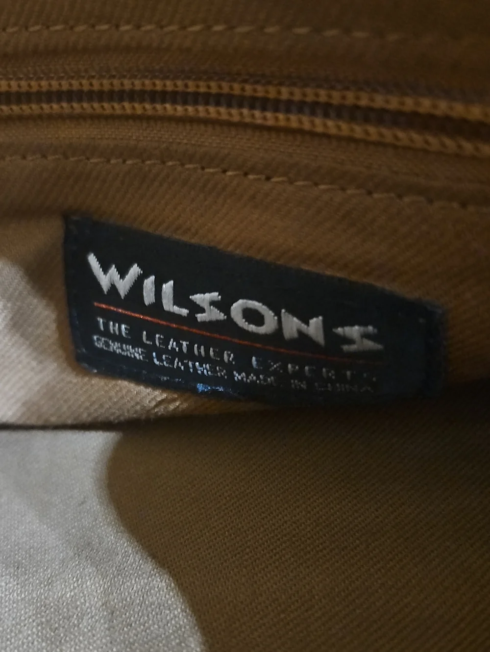 Wilsons Leather Tan Pebbled Leather Crossbody Shoulder Messenger Bag Briefcase